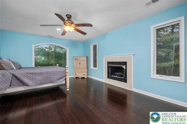 205 Osprey Way, East Stroudsburg, PA 18302