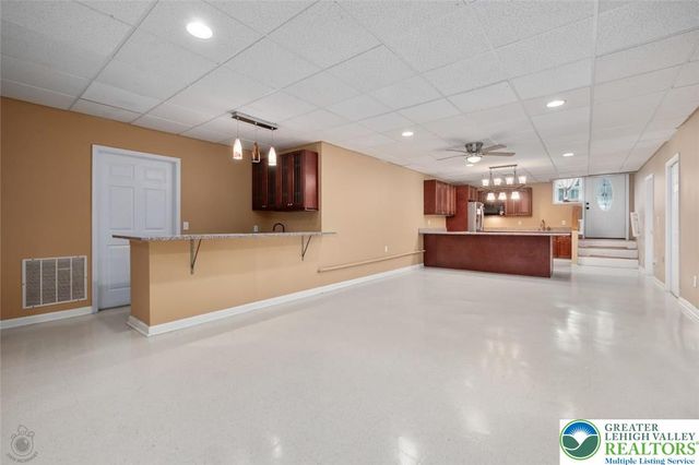 205 Osprey Way, East Stroudsburg, PA 18302