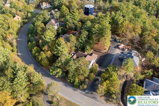 205 Osprey Way, East Stroudsburg, PA 18302