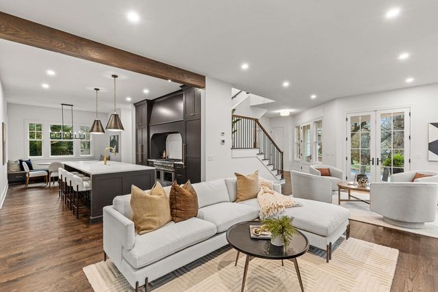 4717 Meadow Road, Edina, MN 55424