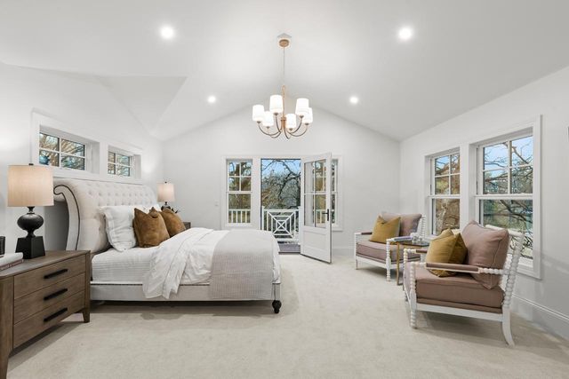 4717 Meadow Road, Edina, MN 55424