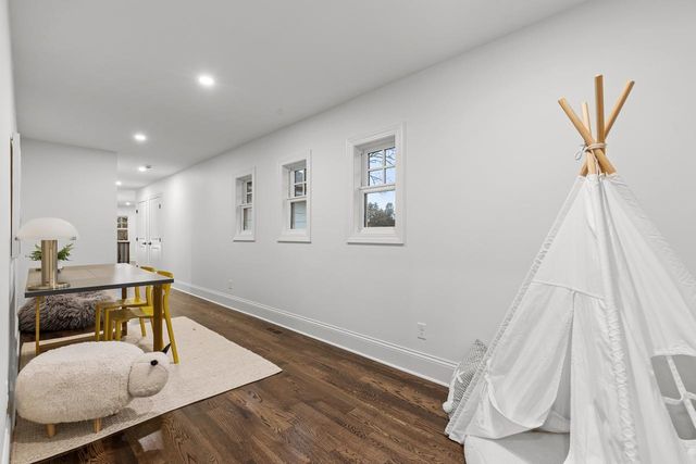 4717 Meadow Road, Edina, MN 55424