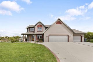248 Bastogne COURT, Belgium, WI 53004