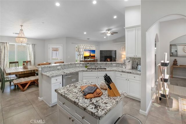 17542 Buckthorn, Hesperia, CA 92345