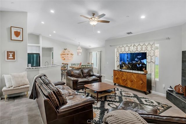 17542 Buckthorn, Hesperia, CA 92345