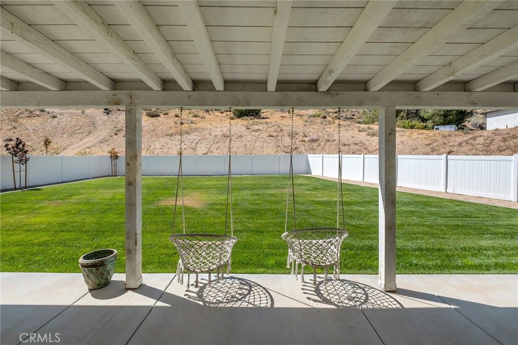 Image 28 of property listing at 17542 Buckthorn, Hesperia, CA 92345