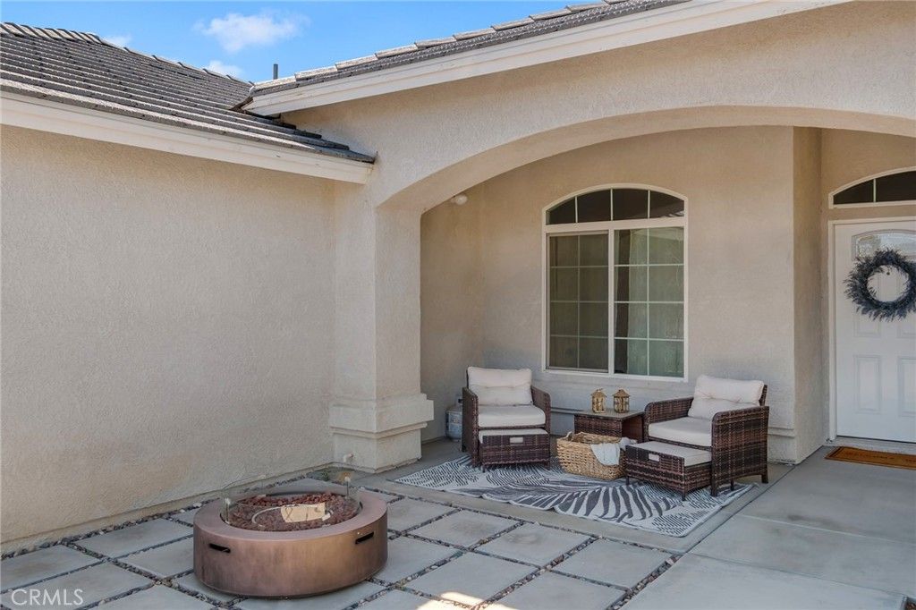 Image 3 of property listing at 17542 Buckthorn, Hesperia, CA 92345