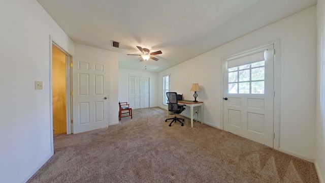 256 NE Yacht Club Drive, Fort Walton Beach, FL 32548