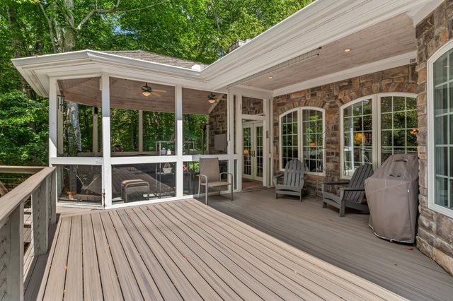 415 Cooksey Batson Rd, Charlotte, TN 37036