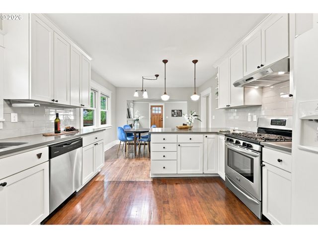 4315 Se 16TH Ave, Portland, OR 97202