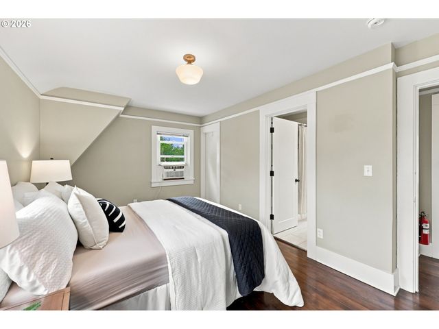 4315 Se 16TH Ave, Portland, OR 97202
