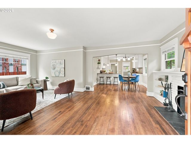 4315 Se 16TH Ave, Portland, OR 97202