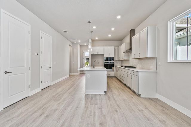 7312 DONNYBROOK LANE, Sarasota, FL 34240