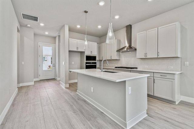 7312 DONNYBROOK LANE, Sarasota, FL 34240