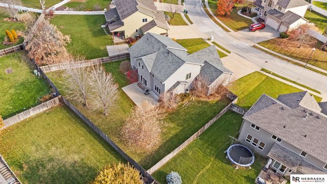 2240 Crystal Creek Drive, Papillion, NE 68046
