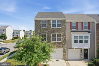 9 COUNCIL CT, Falling Waters, WV 25419