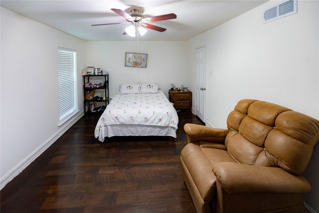 3301 Knights Haven Lane, Garland, TX 75044