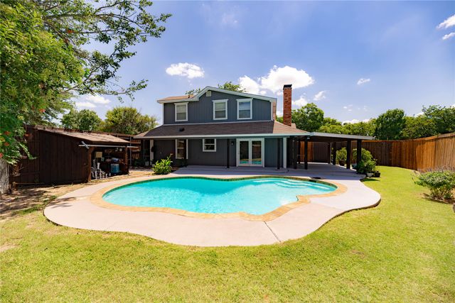 3301 Knights Haven Lane, Garland, TX 75044