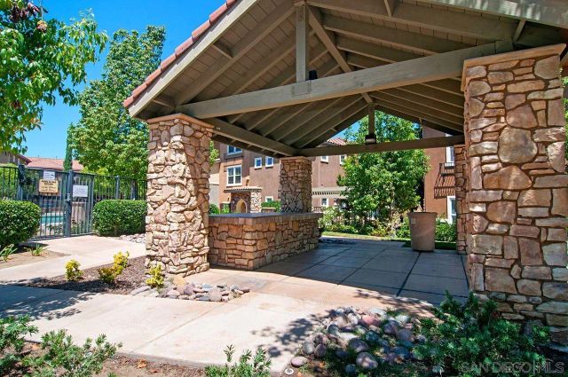 156 Via Montisi, Santee, CA 92071