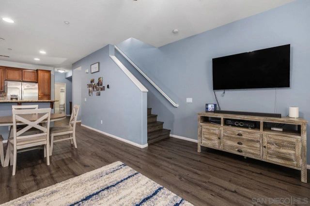 156 Via Montisi, Santee, CA 92071