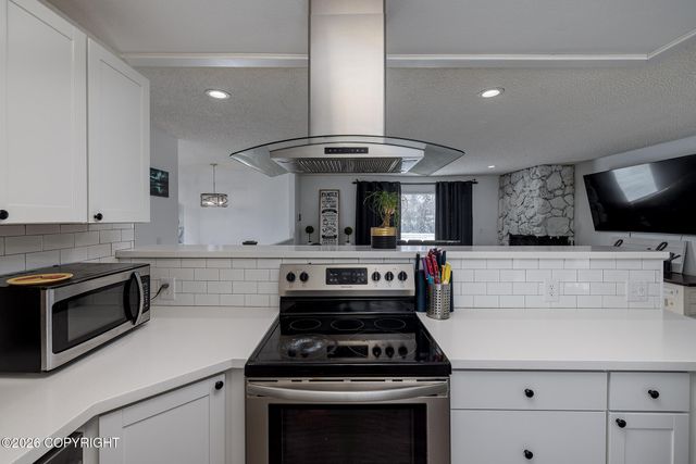 19823 Eagle River Road, Eagle River, AK 99577