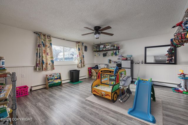 19823 Eagle River Road, Eagle River, AK 99577