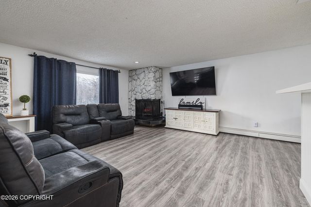 19823 Eagle River Road, Eagle River, AK 99577