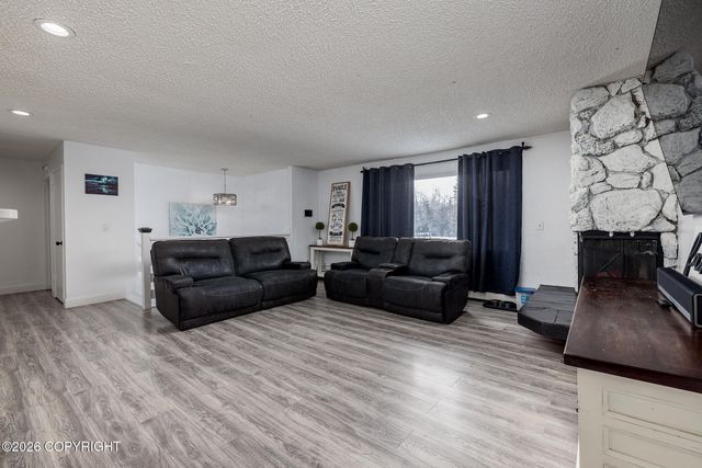 19823 Eagle River Road, Eagle River, AK 99577