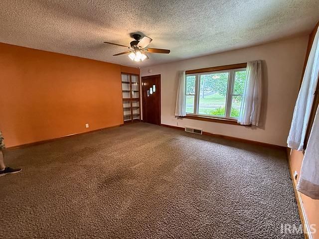 5220 Broadway Avenue, Evansville, IN 47712