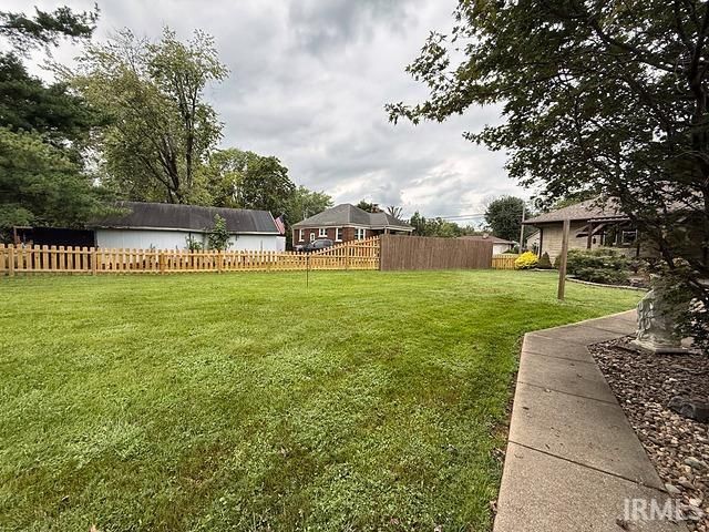 5220 Broadway Avenue, Evansville, IN 47712