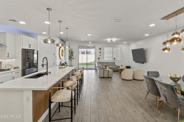 22878 E Watford Drive, Queen Creek, AZ 85142