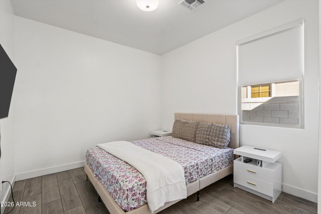 Image 16 of property listing at 22878 E Watford Drive, Queen Creek, AZ 85142