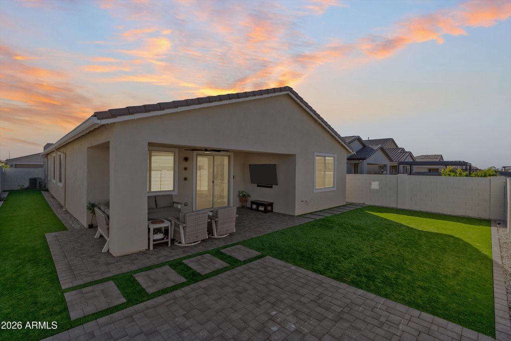 Image 32 of property listing at 22878 E Watford Drive, Queen Creek, AZ 85142