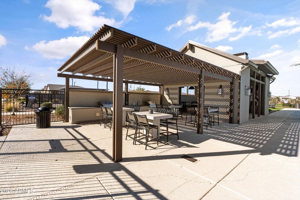 Image 35 of property listing at 22878 E Watford Drive, Queen Creek, AZ 85142