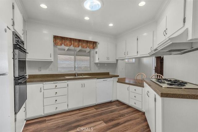 5200 Irvine Boulevard 190, Irvine, CA 92620