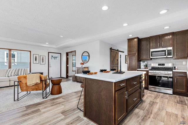 1717.80 E PHILADELPHIA, Rapid City, SD 57703