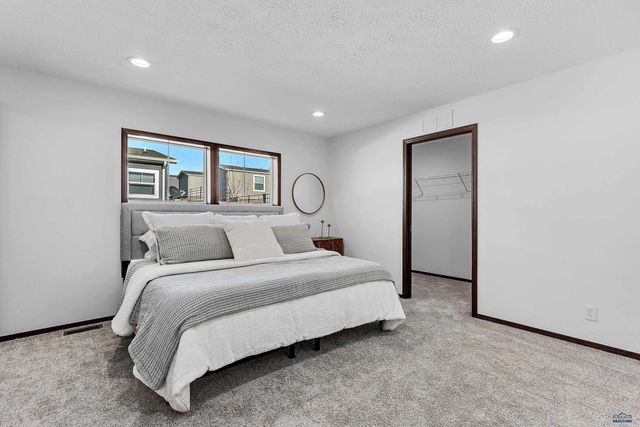 1717.80 E PHILADELPHIA, Rapid City, SD 57703