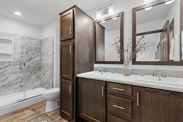 1717.80 E PHILADELPHIA, Rapid City, SD 57703