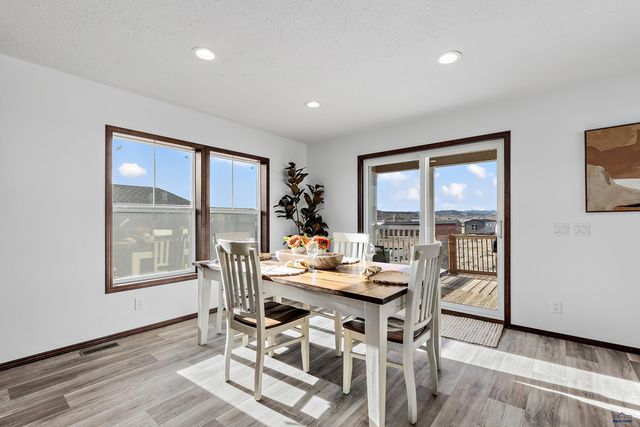 1717.80 E PHILADELPHIA, Rapid City, SD 57703