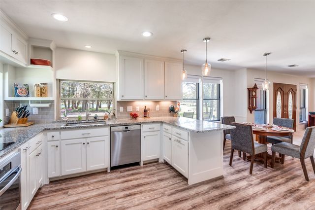 182 Huts Crossing Road, Sadler, TX 76264