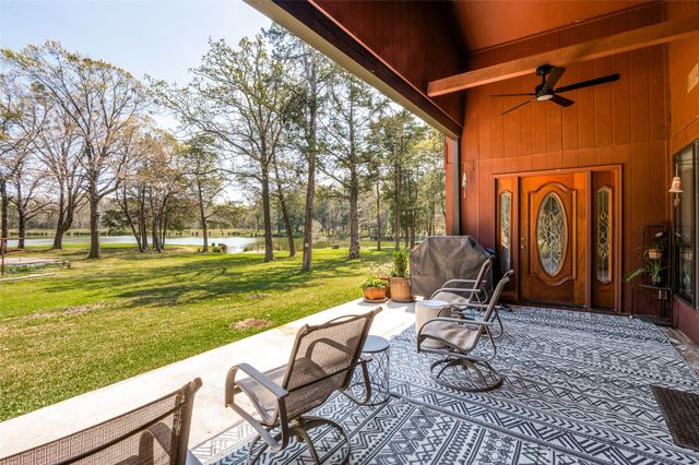 182 Huts Crossing Road, Sadler, TX 76264