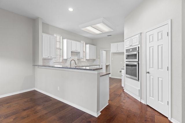 1506 Hunters Creek Drive, Mckinney, TX 75072