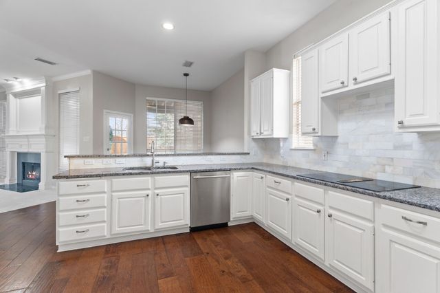 1506 Hunters Creek Drive, Mckinney, TX 75072