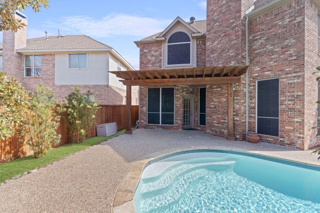 1506 Hunters Creek Drive, Mckinney, TX 75072