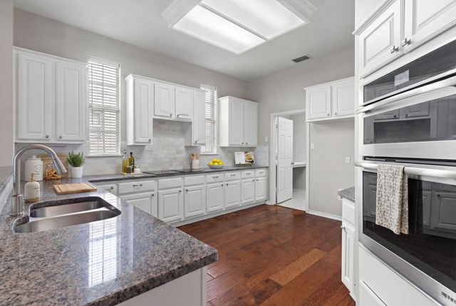 1506 Hunters Creek Drive, Mckinney, TX 75072