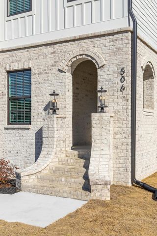 506 Shanti Drive, Chattanooga, TN 37412
