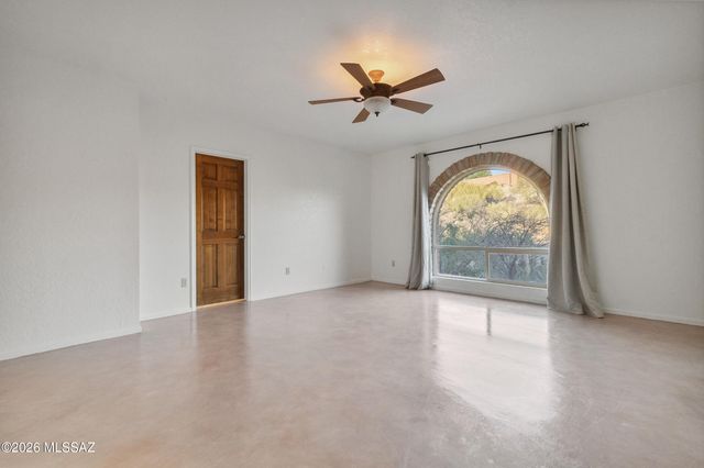 6901 N Ozona Drive, Tucson, AZ 85718