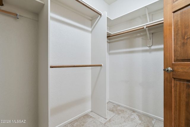 6901 N Ozona Drive, Tucson, AZ 85718