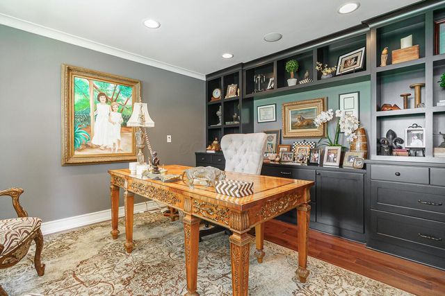 6008 Shala Circle, Nashport, OH 43830