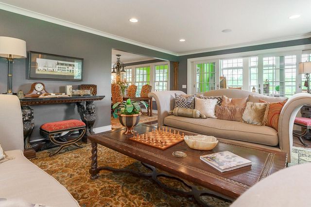 6008 Shala Circle, Nashport, OH 43830